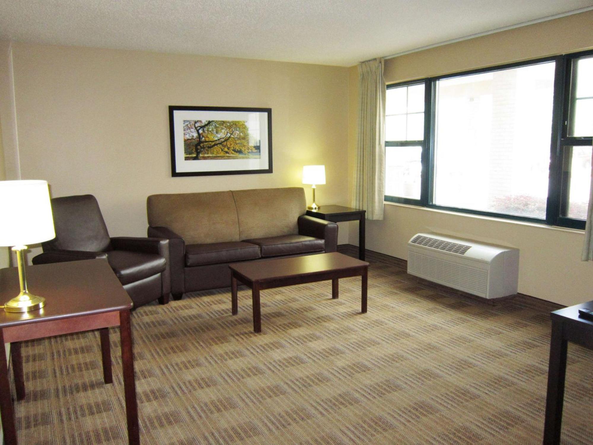 Extended Stay America Suites - Raleigh - Midtown 外观 照片
